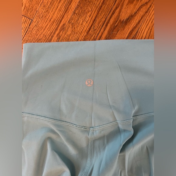 Lululemon leggings - Picture 3 of 4